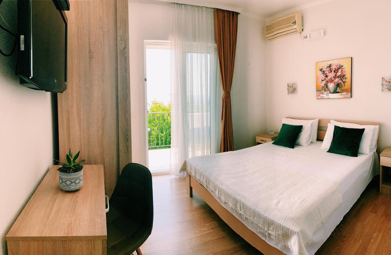 Apartments Hollaj 乌尔齐尼 外观 照片