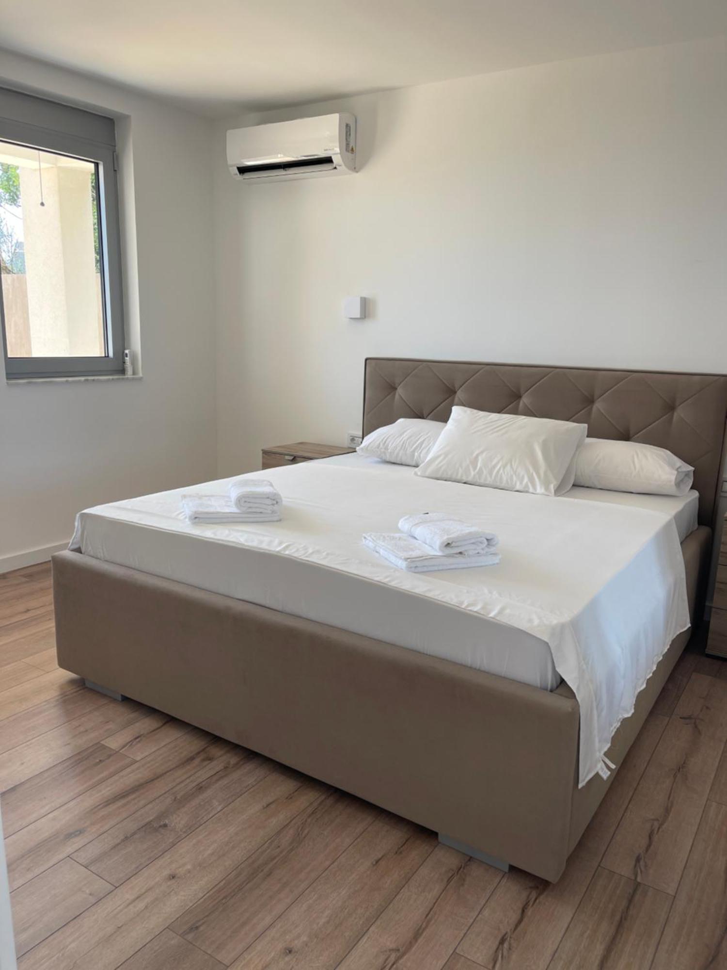 Apartments Hollaj 乌尔齐尼 外观 照片